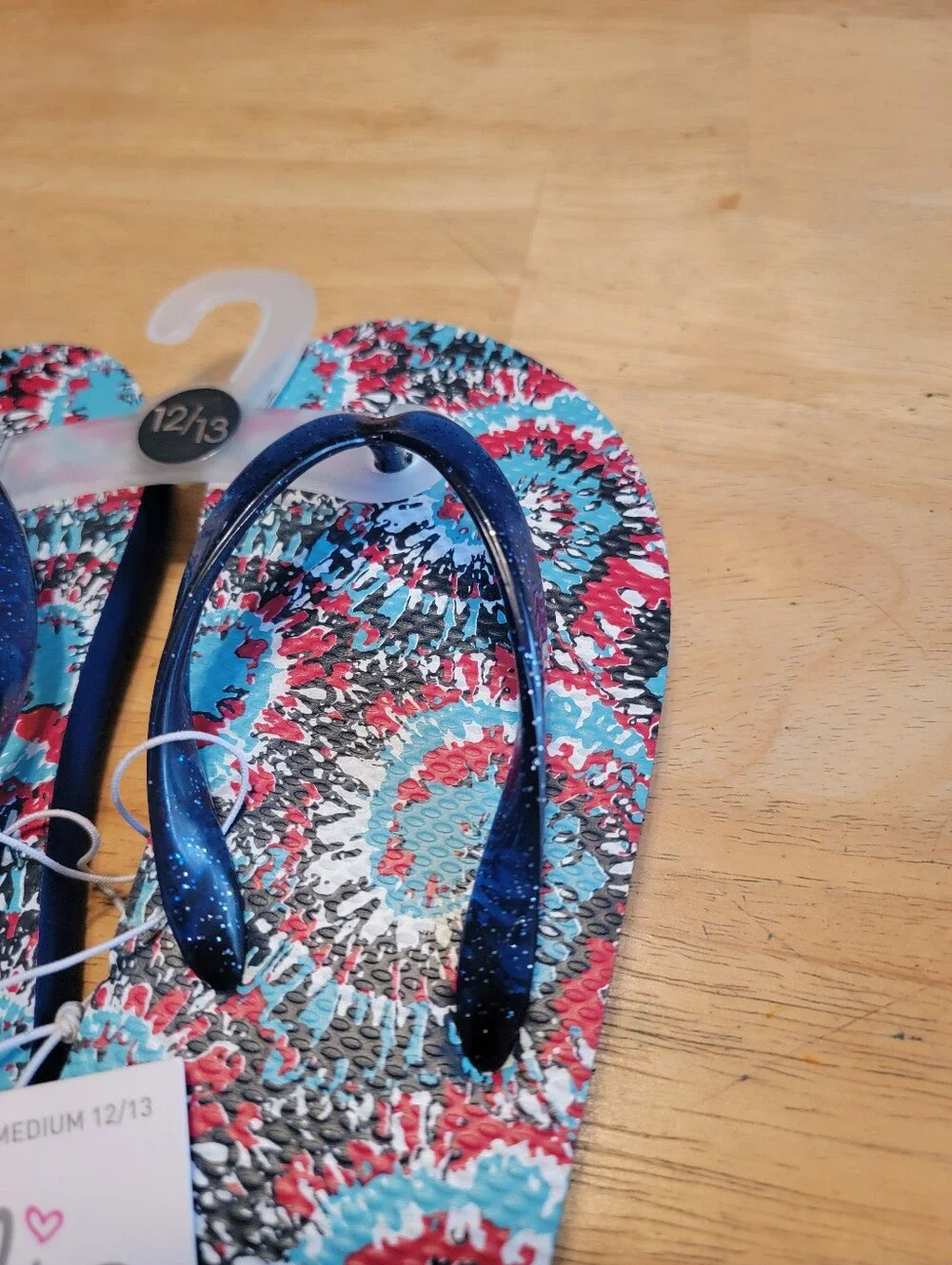 Girl's Elli Red, White, Blue  Multi Spiral Print Flip Flops Size 12-13
